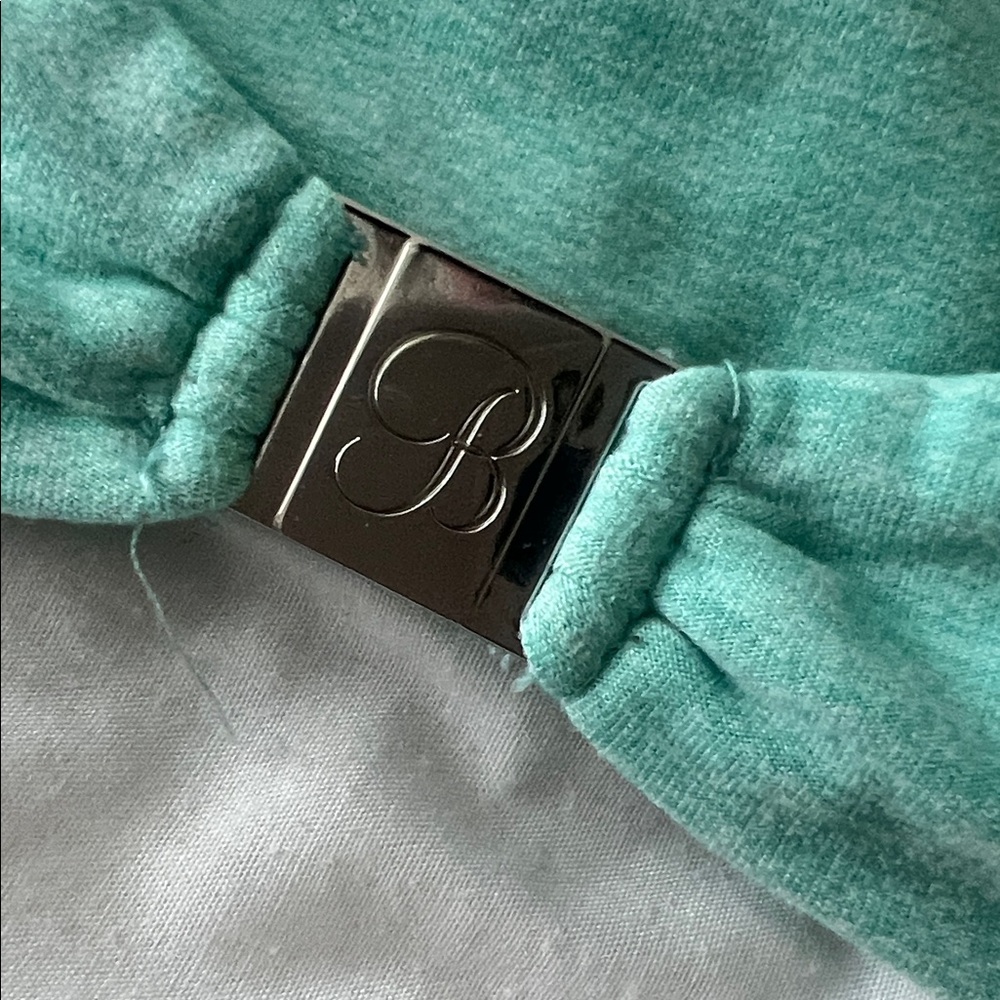 Bombshell Toggluxe Tee - color Oasis - Picture 3 of 5
